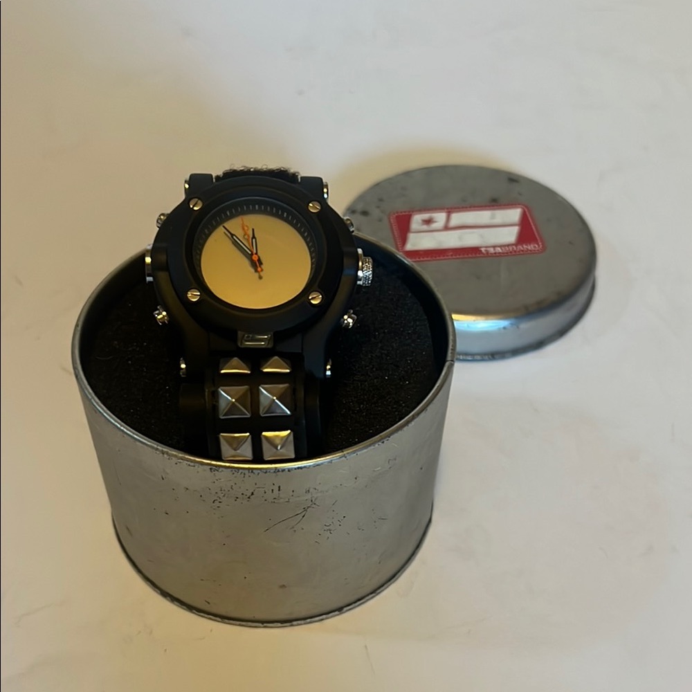 TSA Brand Watch circa 2000?